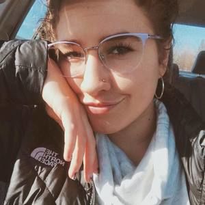 Meet your Posher, Marissa